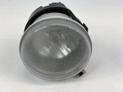 2005-2009 CHRYSLER TOWN & COUNTRY FRONT RIGHT FOG LIGHT LAMP FOGLIGHT OEM