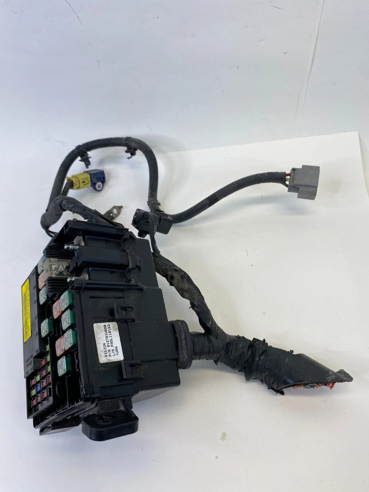 2016 2017 KIA RIO ENGINE ROOM FUSE RELAY BOX UNIT ASSEMBLY 91952-1W330 OEM