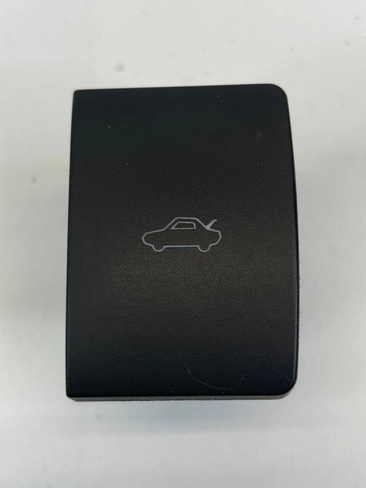 2006-2009 FORD FUSION TRUNK LID OPEN RELEASE CONTROL SWITCH 6E5T-19B514AC OEM