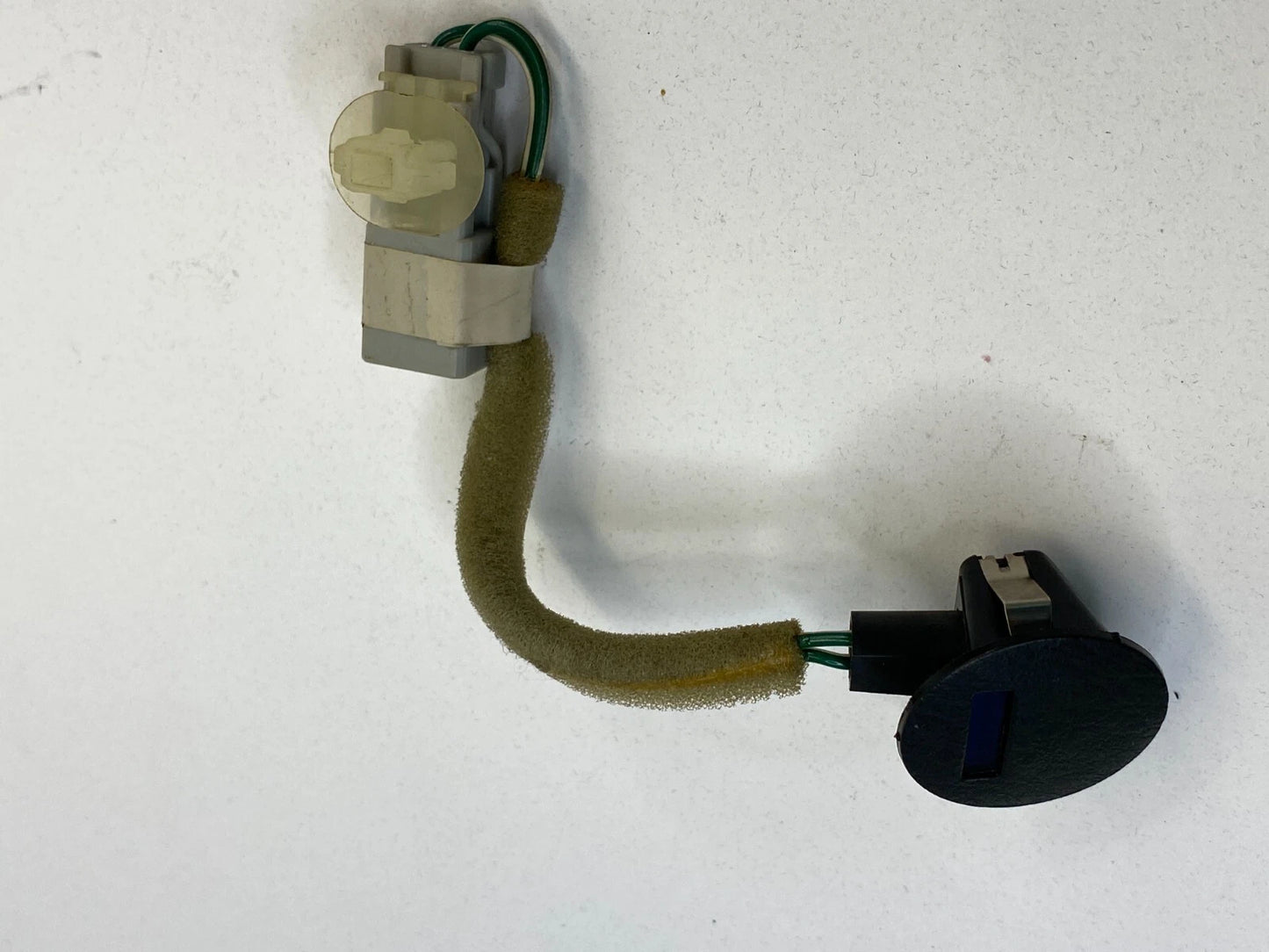2003-2008 HONDA PILOT EX SUV 2.5L DASHBOARD SUNLIGHT SUNLOAD CONTROL SENSOR ASSY