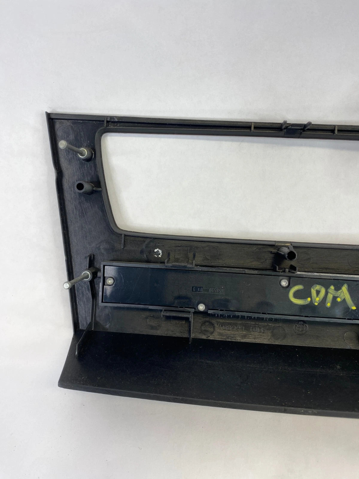 07 08 BMW 335XI CENTER CONSOLE RADIO COVER TRIM BUTTON SWITCH 51459120979 OEM