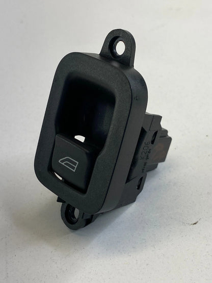 2007 2008 VOLVO S40 S 40 REAR RIGHT SIDE DOOR WINDOW CONTROL SWITCH 30746183 OEM