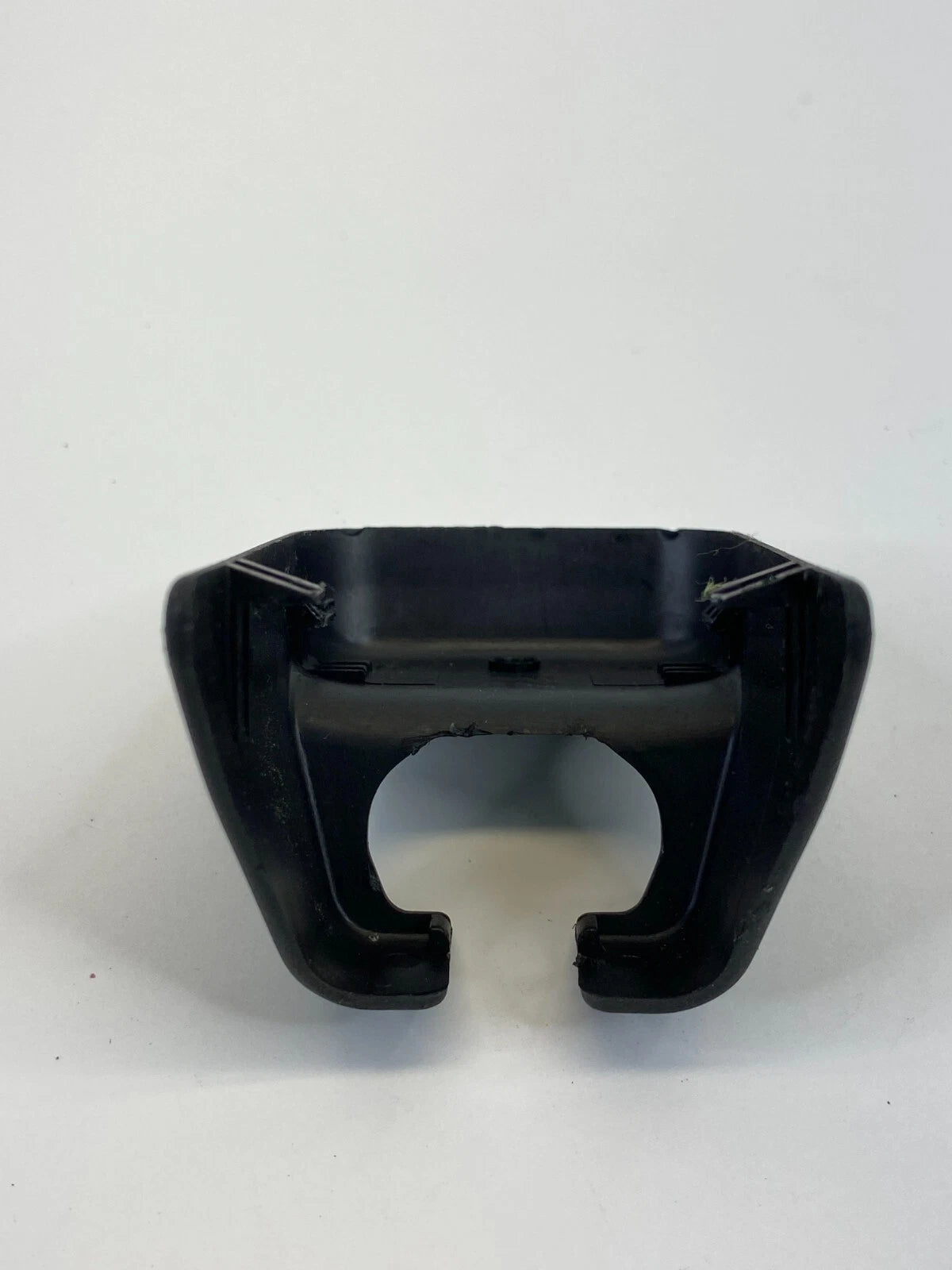 2003 04 05 06 07 2008 TOYOTA COROLLA SEDAN FRONT RIGHT SEAT TRACK END COVER TRIM
