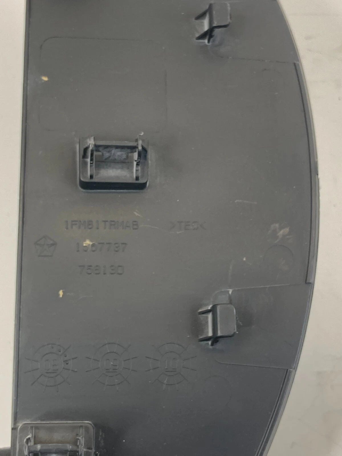 2009-2014 VOLKSWAGEN ROUTAN DASH SPEEDOMETER CLUSTER BEZEL TRIM COVER 1FM81TRMAB