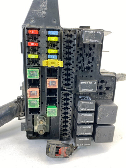 2003 2004 2005 Dodge Neon Engine Bay Fuse Box Relay Center 05084501AC OEM