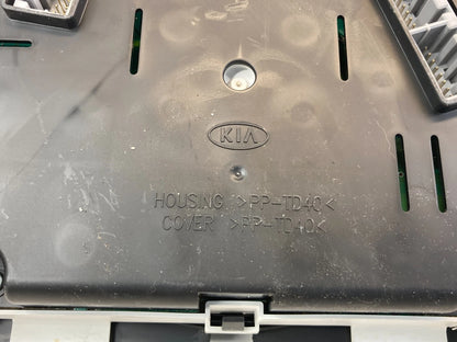 10 11 KIA SOUL INSTRUMENT CLUSTER SPEEDOMETER GAUGES 210K MILES 94001-2K315 OEM