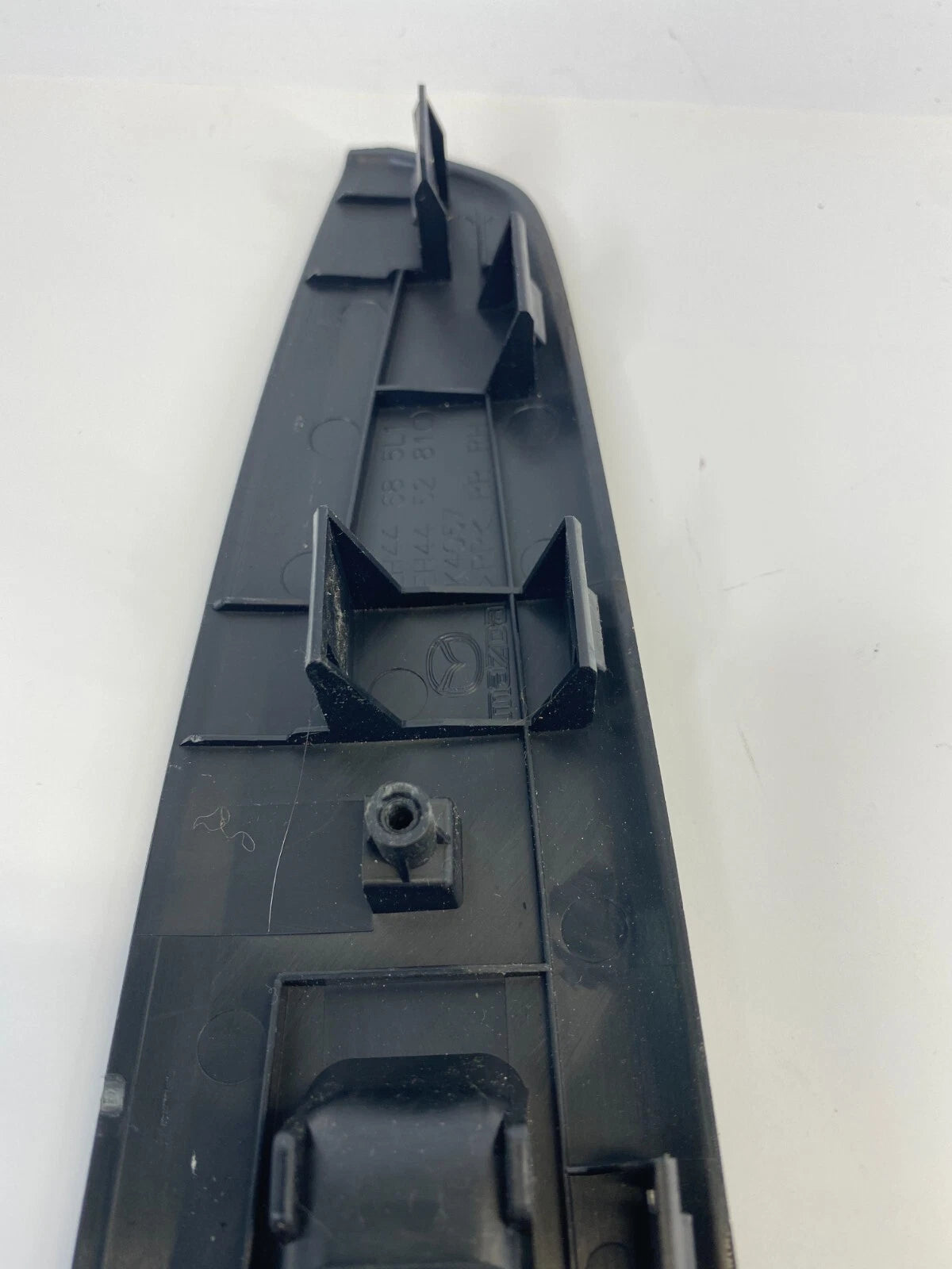 2010-2012 MAZDA CX-7 REAR RIGHT SIDE DOOR WINDOW SWITCH COVER TRIM BEZEL OEM