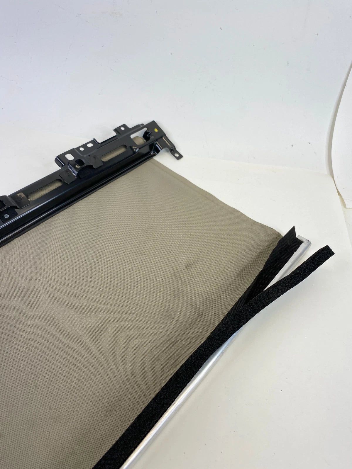 2013-2017 Hyundai Elantra GT Panoramic Sunroof Roller Cover Shade 81660-A5000