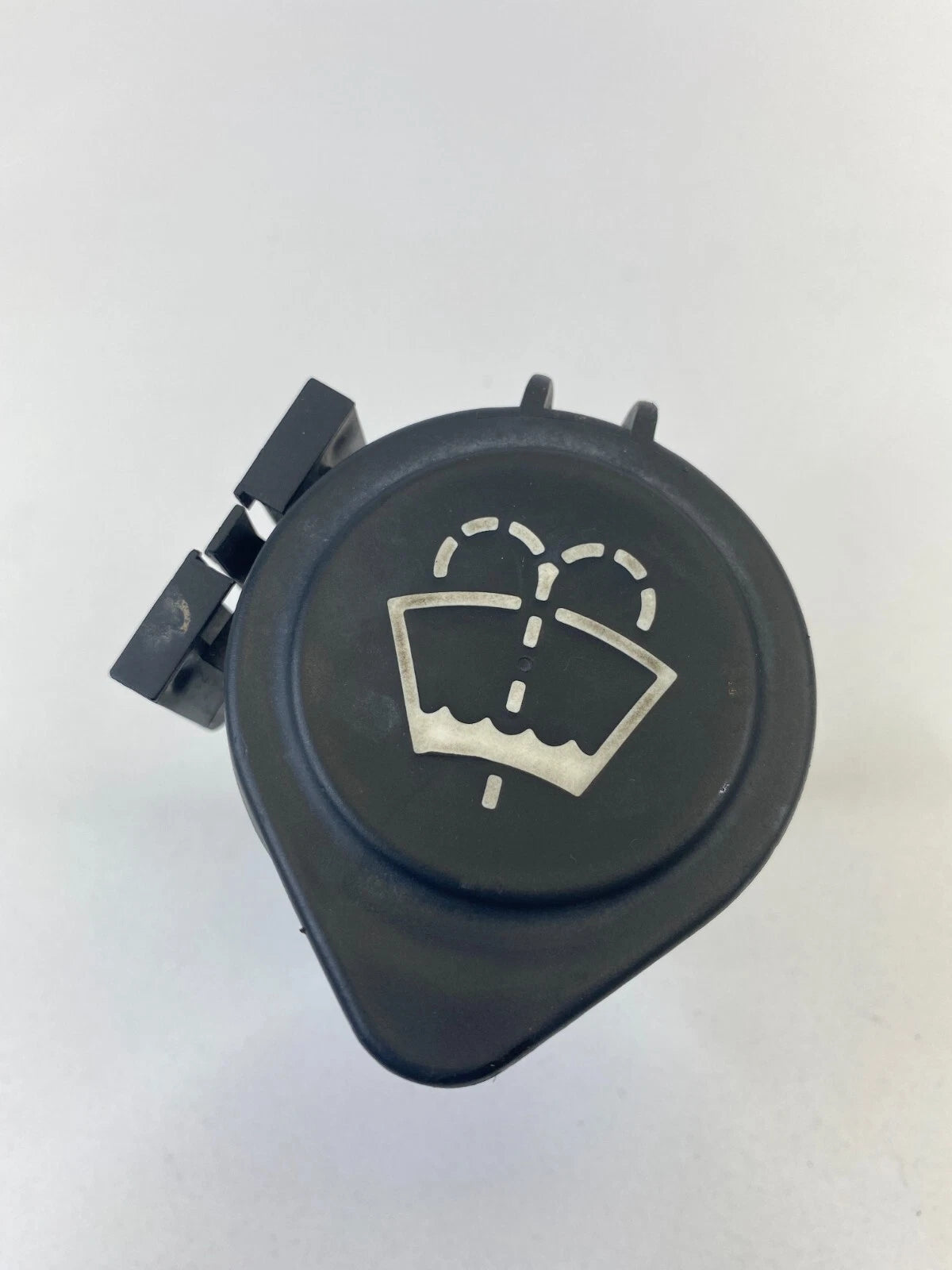 2007-2013 BMW 328I BASE SEDAN WIPER WASHER FLUID RESERVOIR WATER TANK BOTTLE CAP