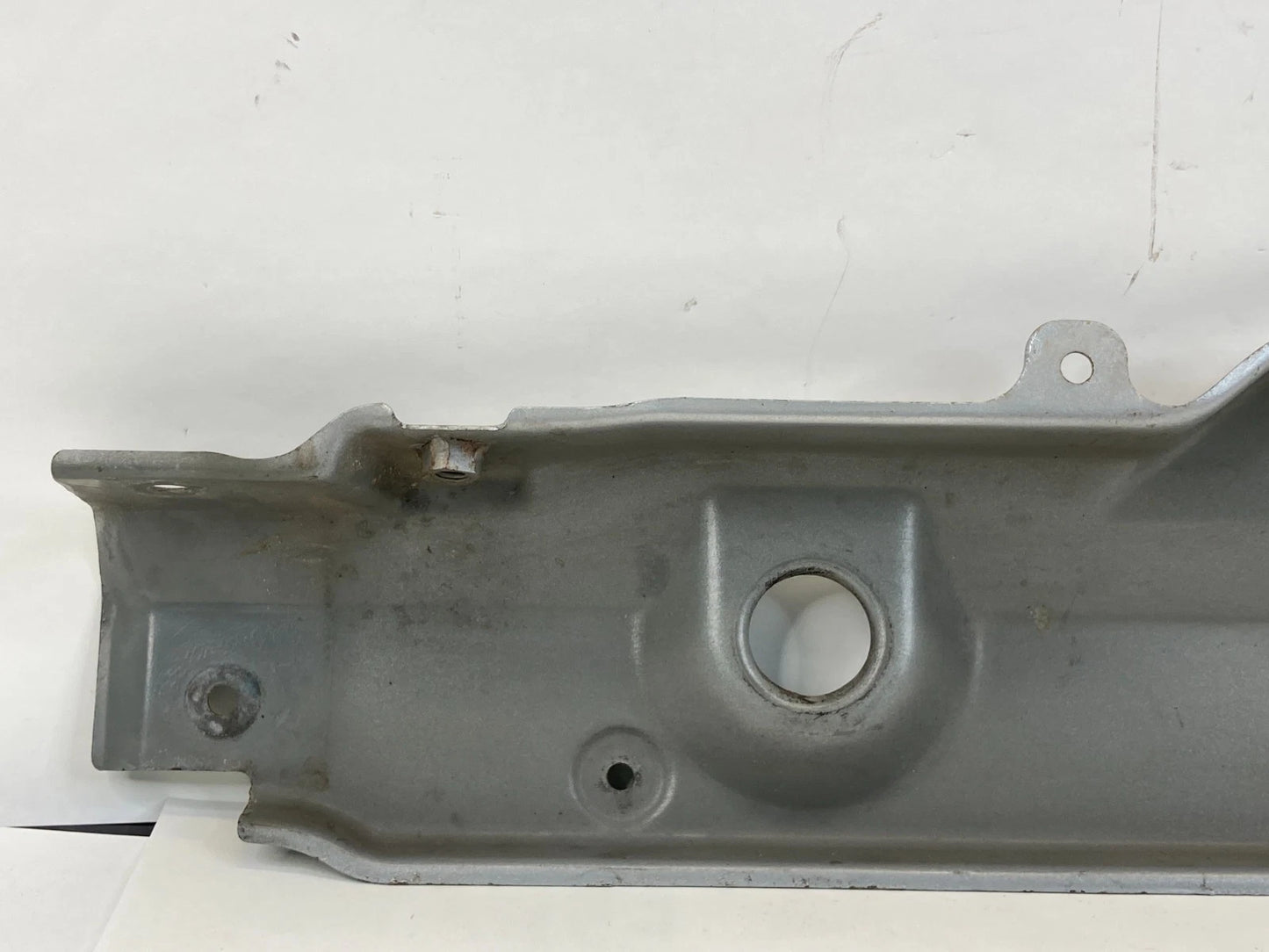 2004-2009 TOYOTA PRIUS 1.5L UPPER TIE BAR RADIATOR SUPPORT OEM