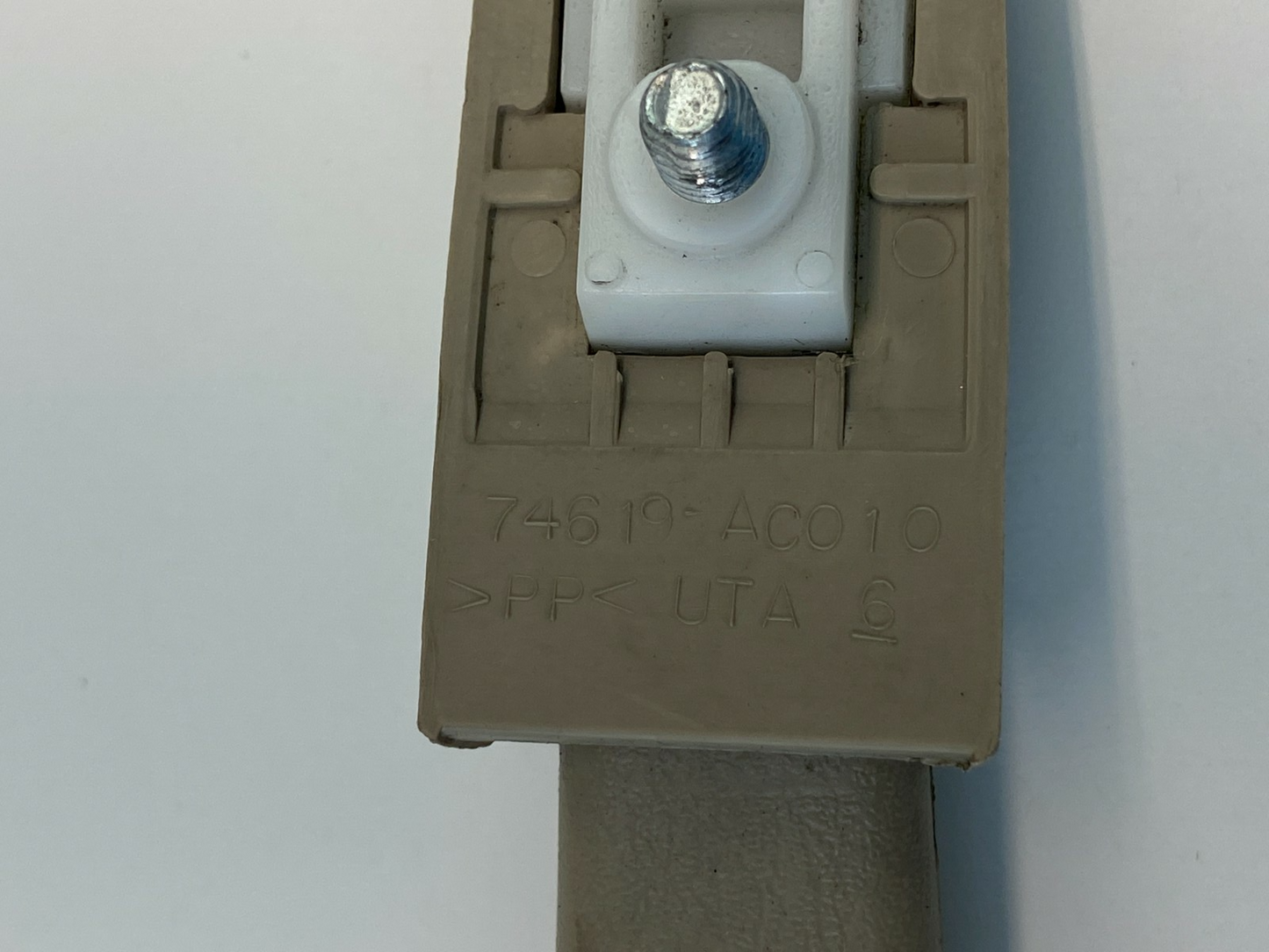 2000-2004 Toyota Avalon Rear Right Side Inner Roof Grab Grip Assist Handle OEM