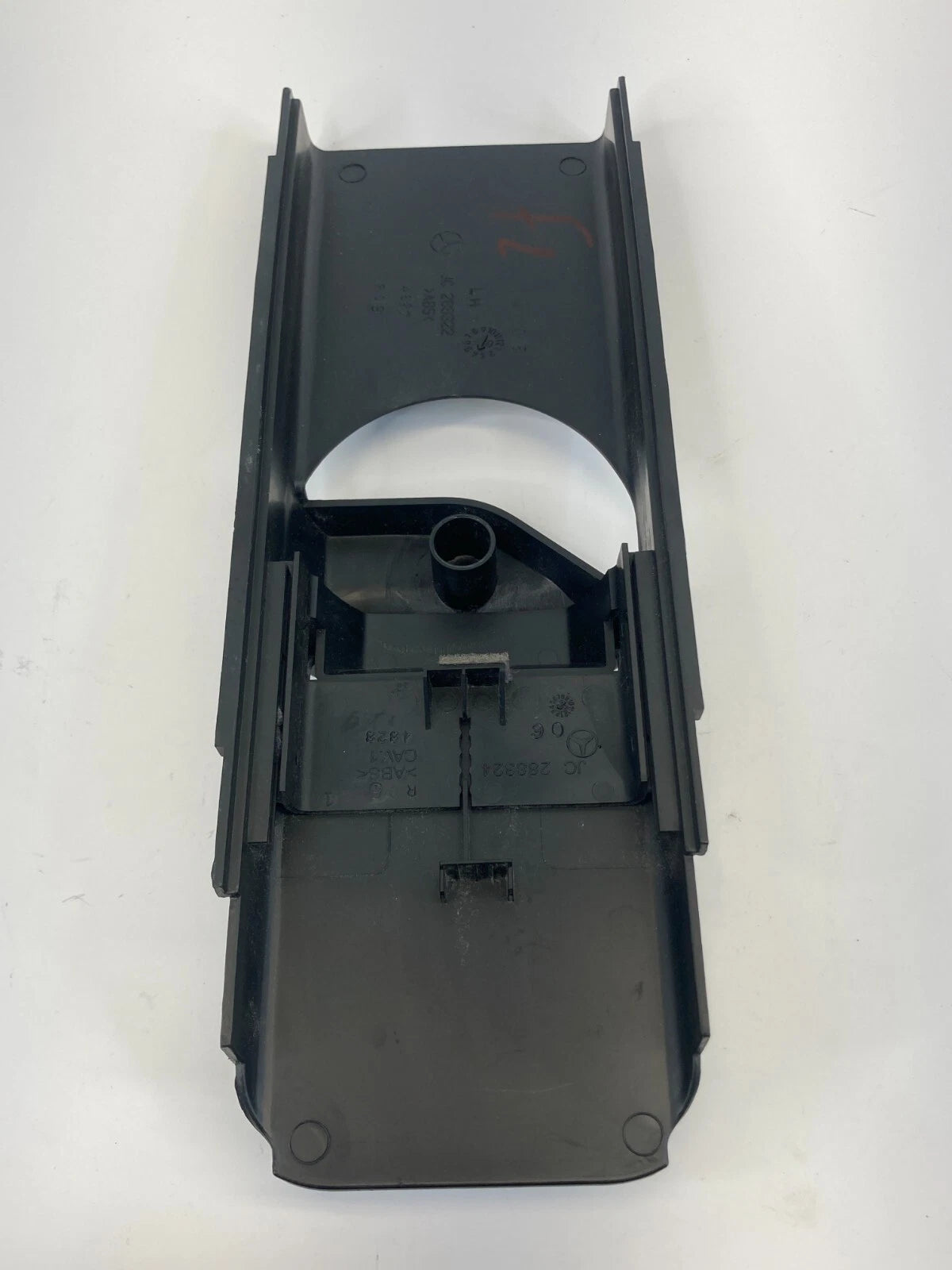 06-11 MERCEDES BENZ ML 350 FRONT LEFT DRIVER B PILLAR COVER SMALL TOP TRIM