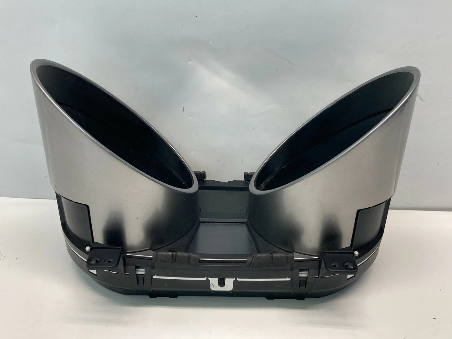 10 11 HYUNDAI TUCSON AT SPEEDOMETER INSTRUMENT CLUSTER GAUGES 94001-2S030 OEM