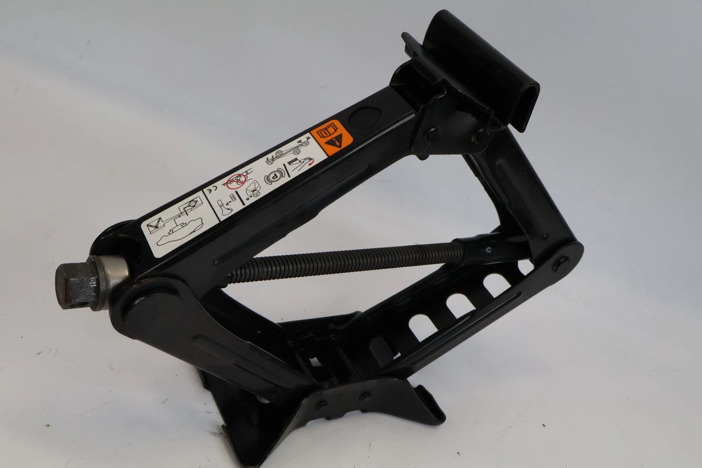 2012-2018 FORD FOCUS EMERGENCY TIRE SCISSOR JACK TOOL KIT W/ FOAM STORAGE BOX