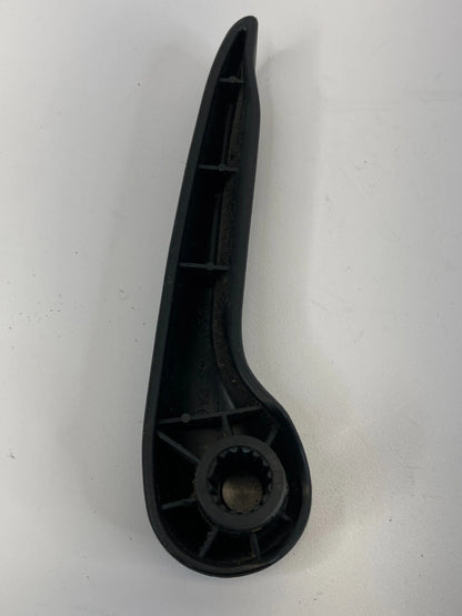 2006-2008 PONTIAC GRAND PRIX LEFT SIDE SEAT RECLINER HANDLE LEVER 16804445