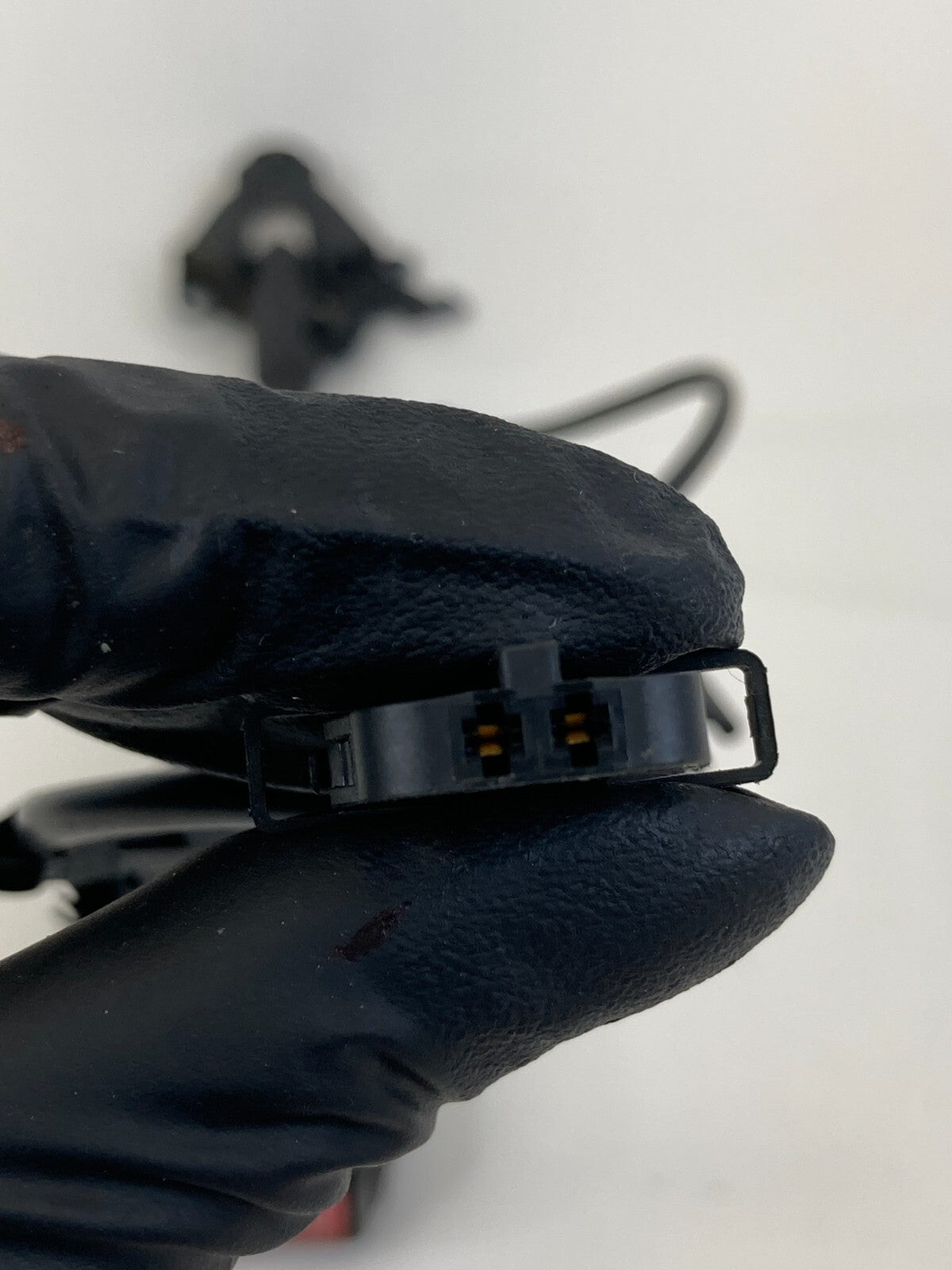 2009-2016 Audi A4 Quattro Front Left Driver Side Seat Belt Buckle 8K0857755G OEM