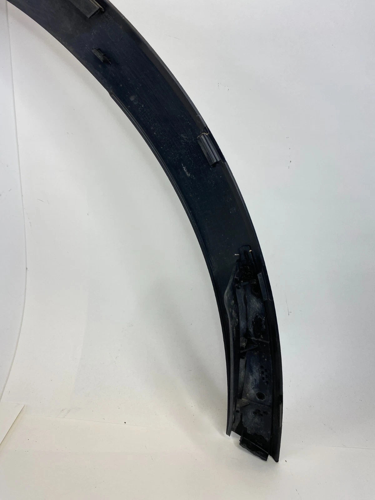 16-19 FORD INTERCEPTOR UTILITY FR LH SIDE FENDER FLARE WHEEL ARCH TRIM MOLDING