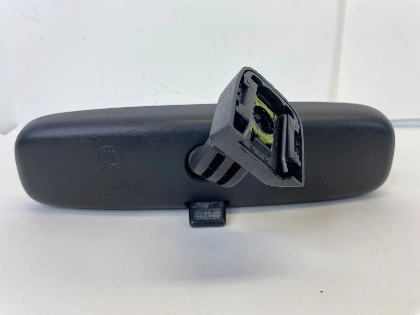 2007-2011 HONDA CR-V INTERIOR REAR VIEW MIRROR WINDSHIELD MOUNT E4022197 OEM
