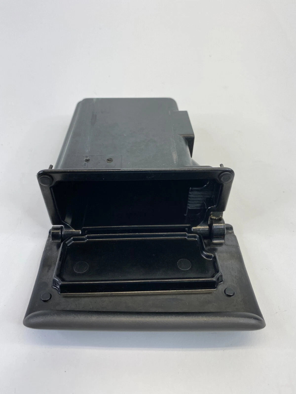 1998-2005 LEXUS GS300 REAR LEFT SIDE DOOR PANEL INSERT ASHTRAY ASSEMBLY OEM
