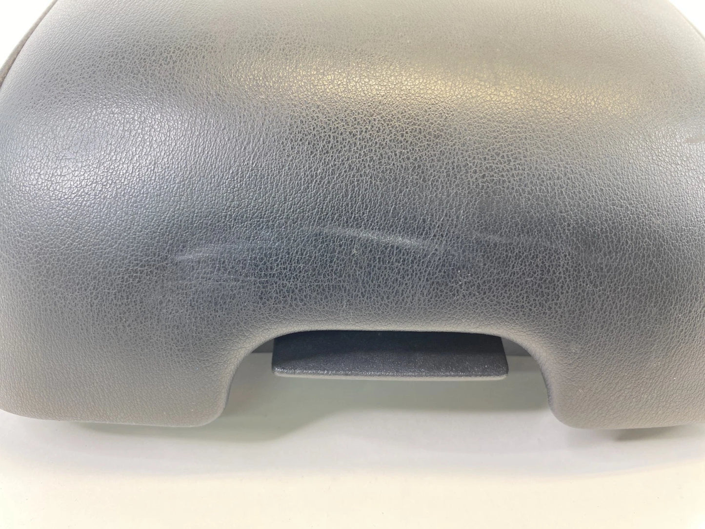2009 INFINITI G37 07 08 G35 REAR CENTER CONSOLE ARMREST ARM REST W/ AIR VENT OEM