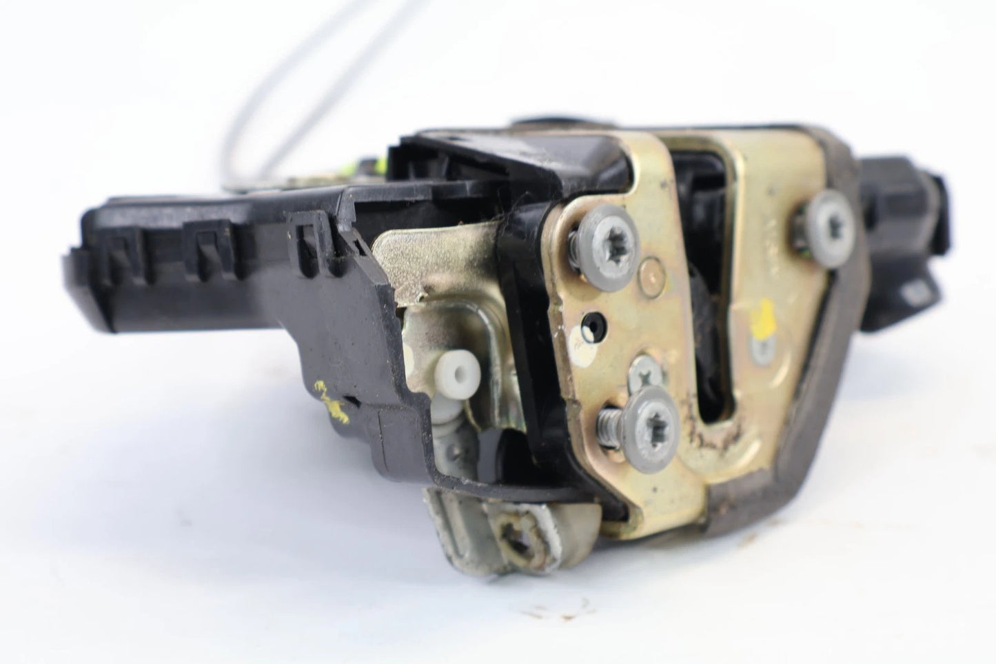 2002-2008 TOYOTA COROLLA 06-10 SIENNA FRONT RIGHT PASSENGER DOOR LOCK LATCH