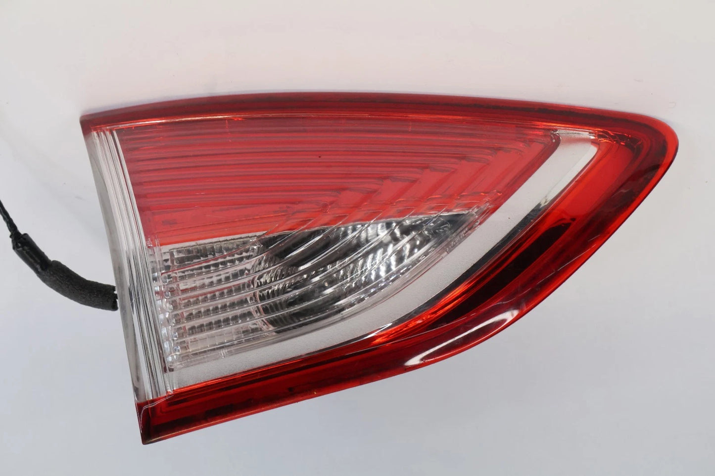 13-16 FORD ESCAPE LEFT DRIVER SIDE INNER TAIL LIGHT TAILLIGHT CJ54-13A603-A OEM