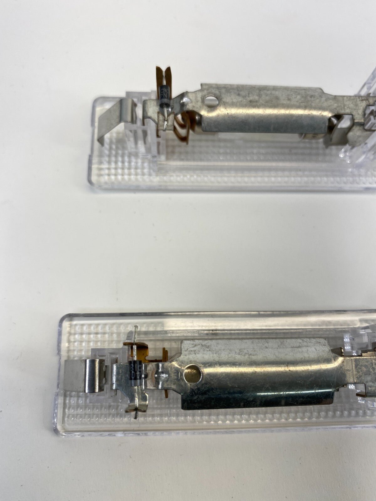 2004-2017 VW Volkswagen Touareg Rear Interior Light Courtesy Lamp Set Pair OEM