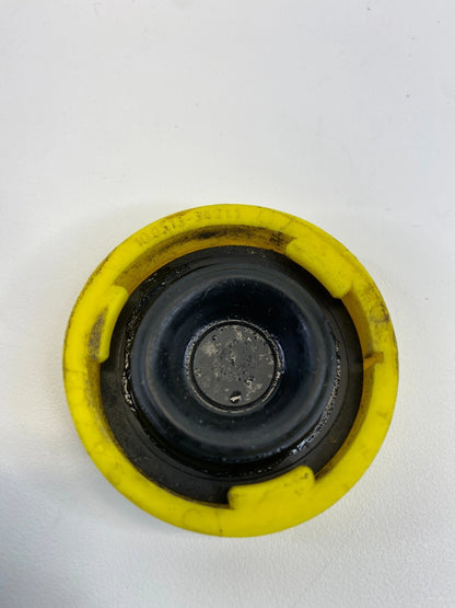 2001-2010 JEEP GRAND CHEROKEE BRAKE MASTER CYLINDER RESERVOIR COVER CAP