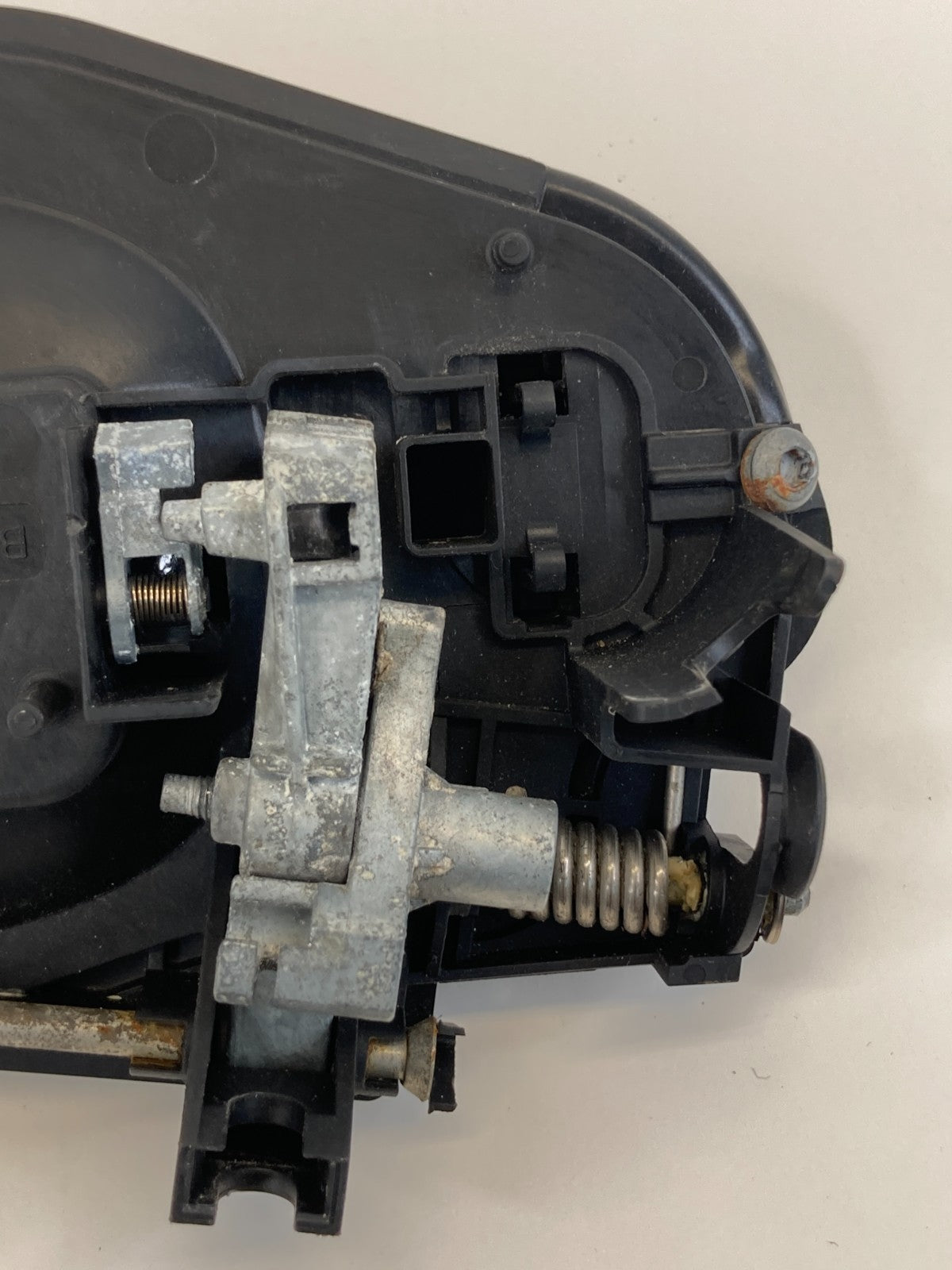 2004-2007 BMW 530i 525i Rear Left Back Exterior Door Handle 51217034543