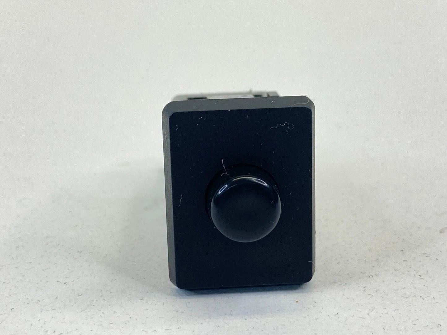 1995-2000 LEXUS LS400 TRUNK LID HATCH OPENER RELEASE BUTTON SWITCH 157277 OEM