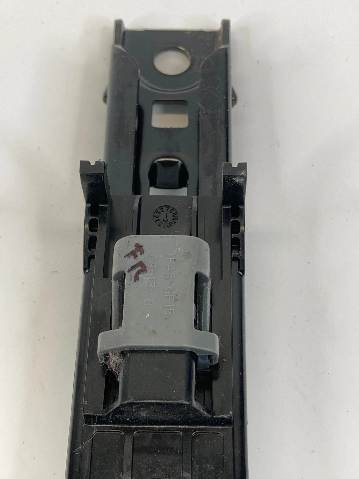 2011-2016 11-16 CHEVROLET CRUZE FRONT RIGHT SEAT BELT HEIGHT ADJUSTER ASSY OEM