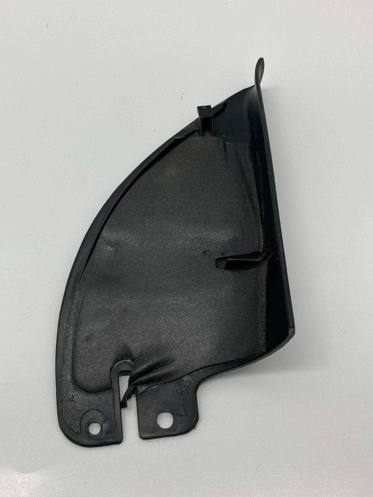 96-98 MERCURY VILLAGER FRONT LEFT SIDE DOOR INNER CORNER COVER TRIM F6XA-1220927