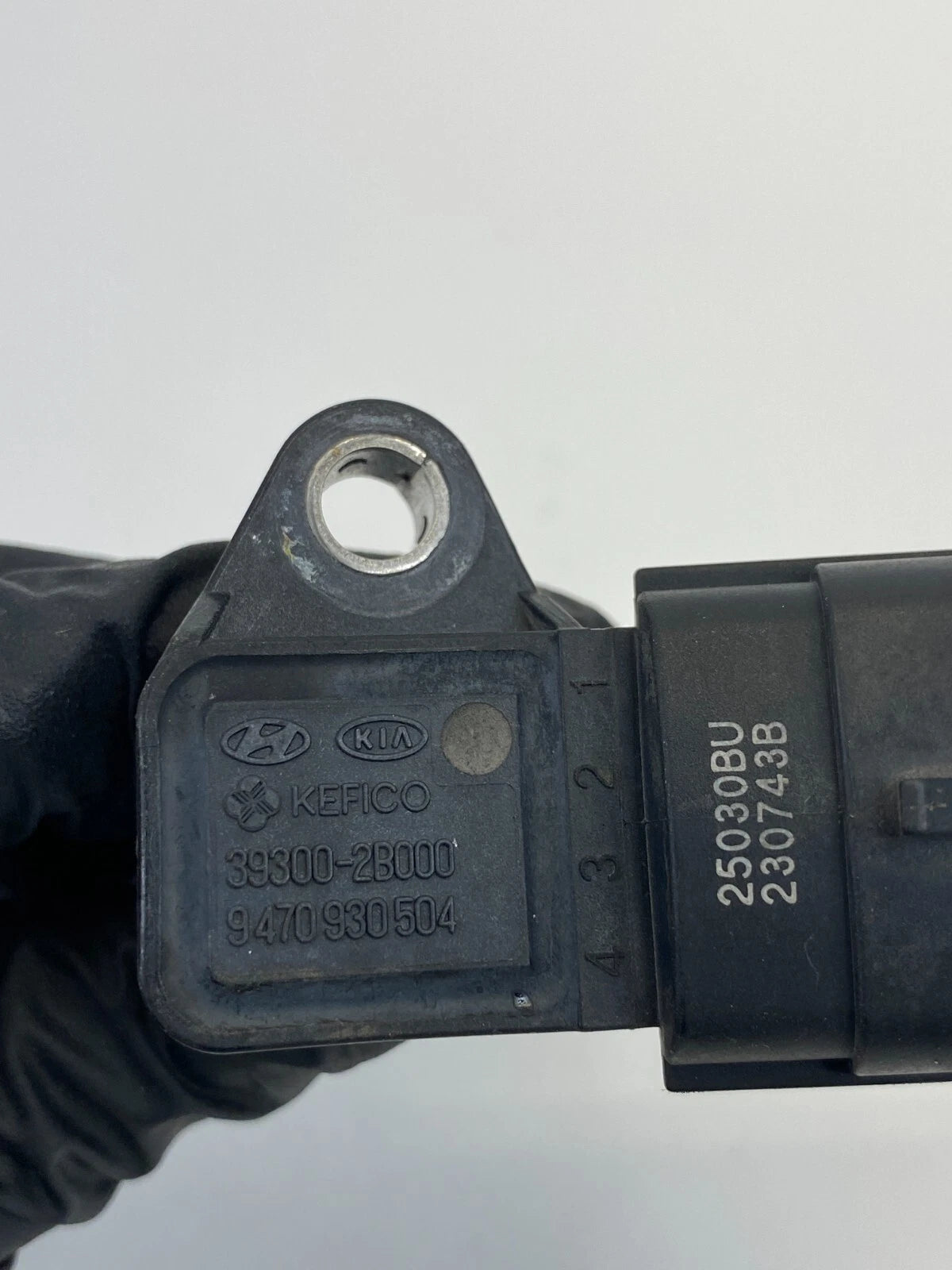 10 11 12 13 14 15 HYUNDAI TUCSON MANIFOLD PRESSURE MAP SENSOR 39300-2B000 OEM