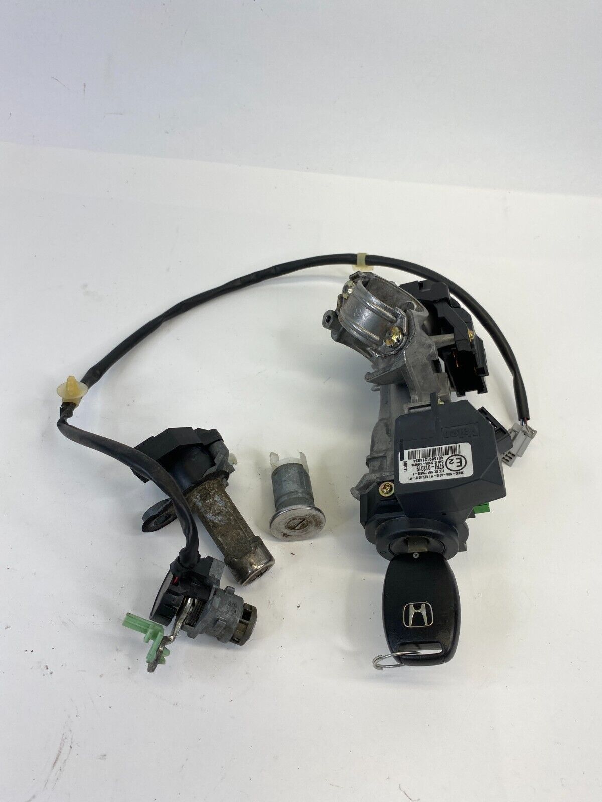 03-07 Honda Accord 3.0L AT Ignition Switch w/ Key Door & Trunk Lock Cylinder