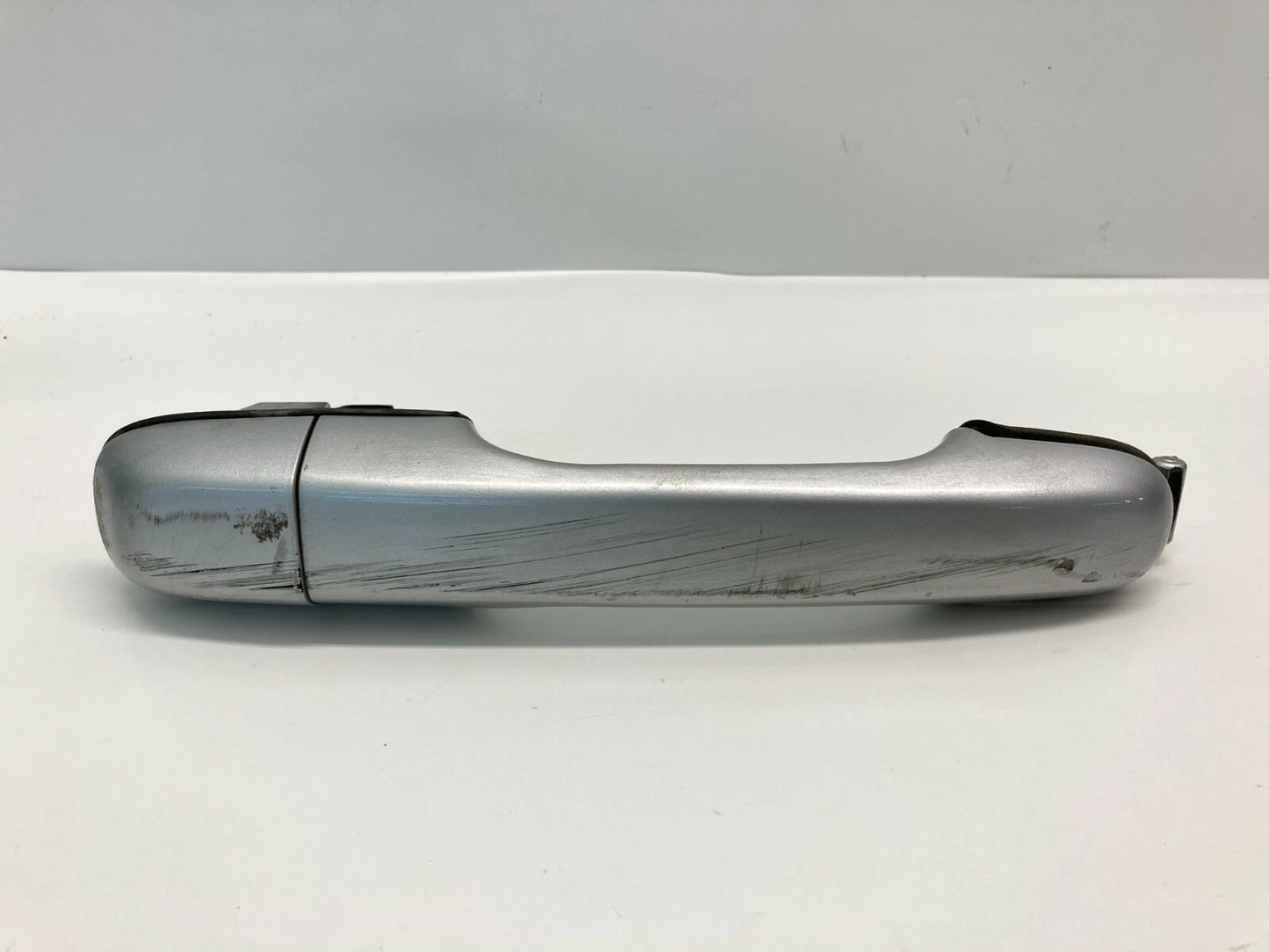 1998 1999 2000 VOLVO S70 REAR RIGHT EXTERIOR OUTER DOOR HANDLE ASSEMBLY OEM