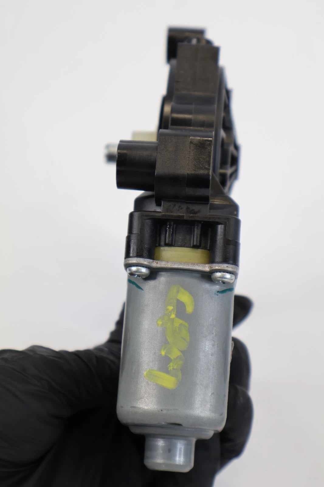 2020-2025 FORD EXPLORER REAR RIGHT POWER WINDOW REGULATOR MOTOR CM094050-B OEM