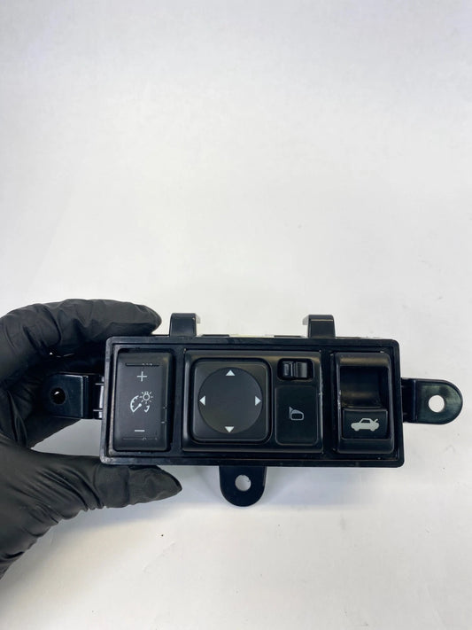 2013-2019 NISSAN SENTRA MIRROR DIMMER LIGHT TRUNK RELEASE BUTTON SWITCH ASSY OEM
