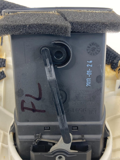 13-16 Chevy Cruze Left Side Dash A/C Air Vent Grille w/ Bezel Trim 16931334 OEM