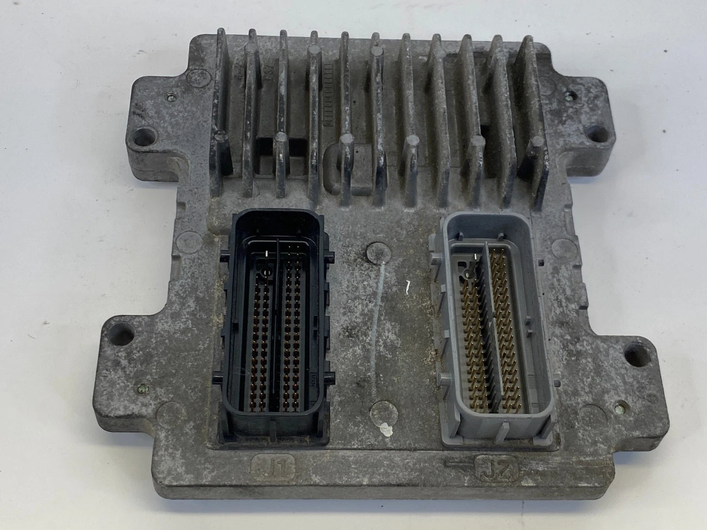 2009-2011 CHEVROLET HHR 2.4L ENGINE COMPUTER CONTROL MODULE ECU ECM 12630186 OEM