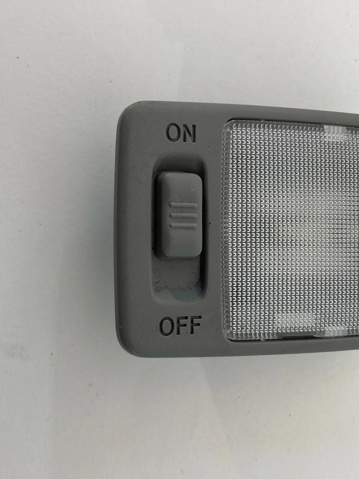 04 05 06 07 08 09 TOYOTA PRIUS INTERIOR ROOF DOME MAP LIGHT LAMP OEM