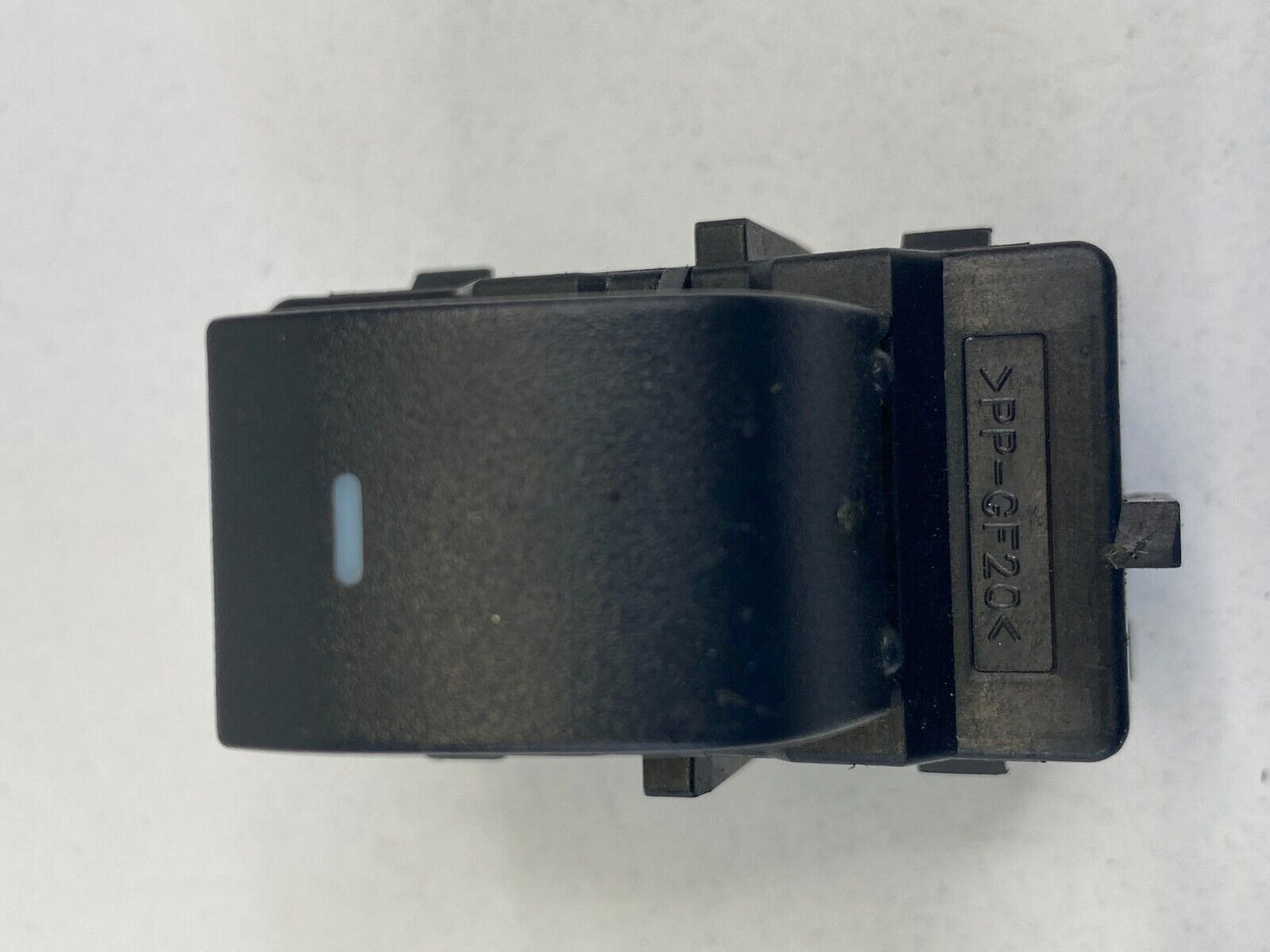 2008-2011 Focus Focus Rear Left Side Power Window Control Switch 8L8T-14529 OEM