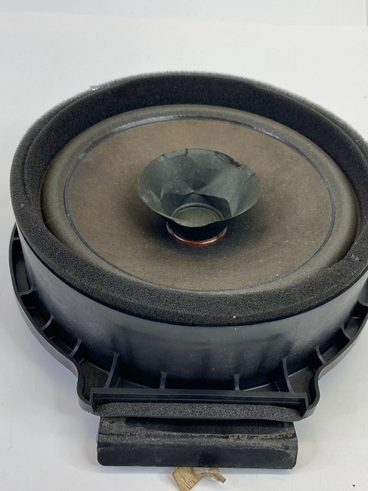2013-2015 CHEVROLET MALIBU REAR LEFT DRIVER SIDE DOOR AUDIO SPEAKER LH OEM