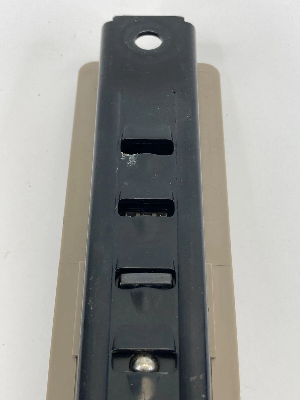 2001 02 03 04 2005 HONDA CIVIC SEDAN FRONT RIGHT SIDE SEAT BELT HEIGHT ADJUSTER