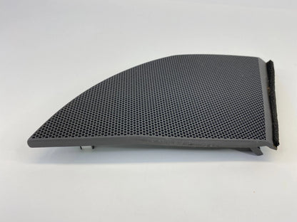 04-10 TOYOTA SIENNA UPPER DASH RIGHT SIDE SPEAKER TRIM GRILL COVER 55473-AE010