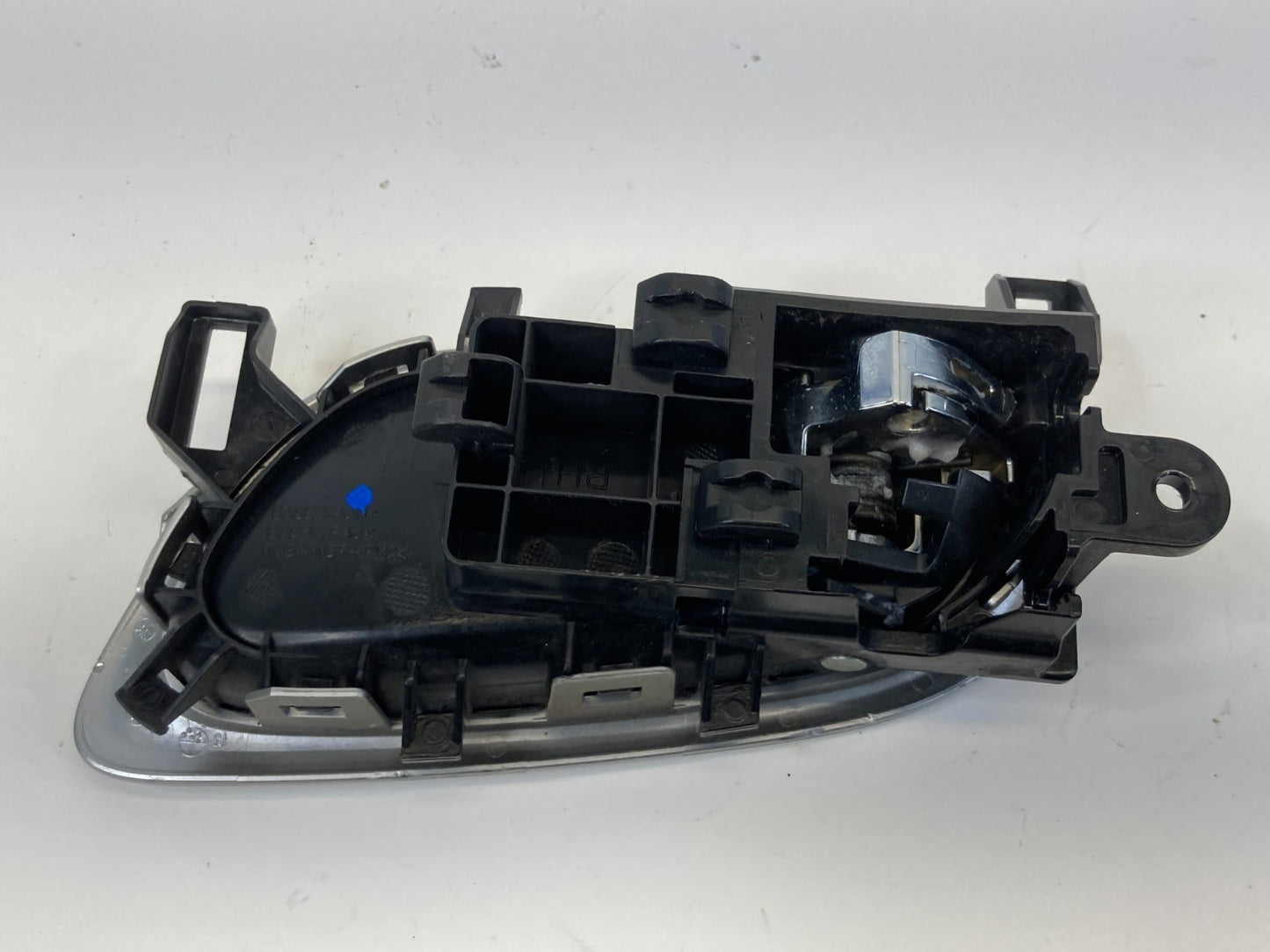 2013-2019 Nissan Sentra Rear Right Side Interior Inner Door Handle Assy OEM