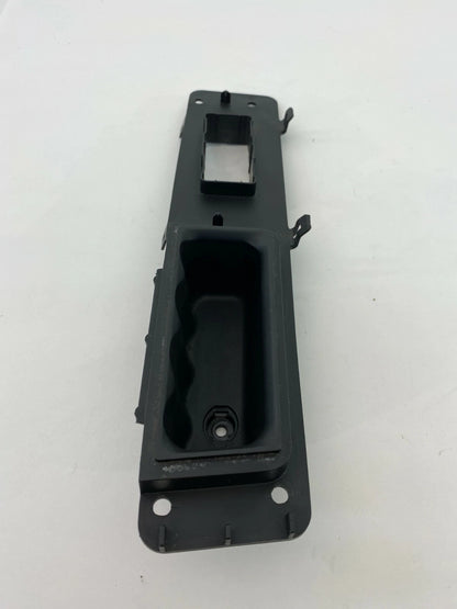 2007-2010 JEEP PATRIOT REAR RIGHT BACK DOOR WINDOW SWITCH COVER FRAME PLATE TRIM