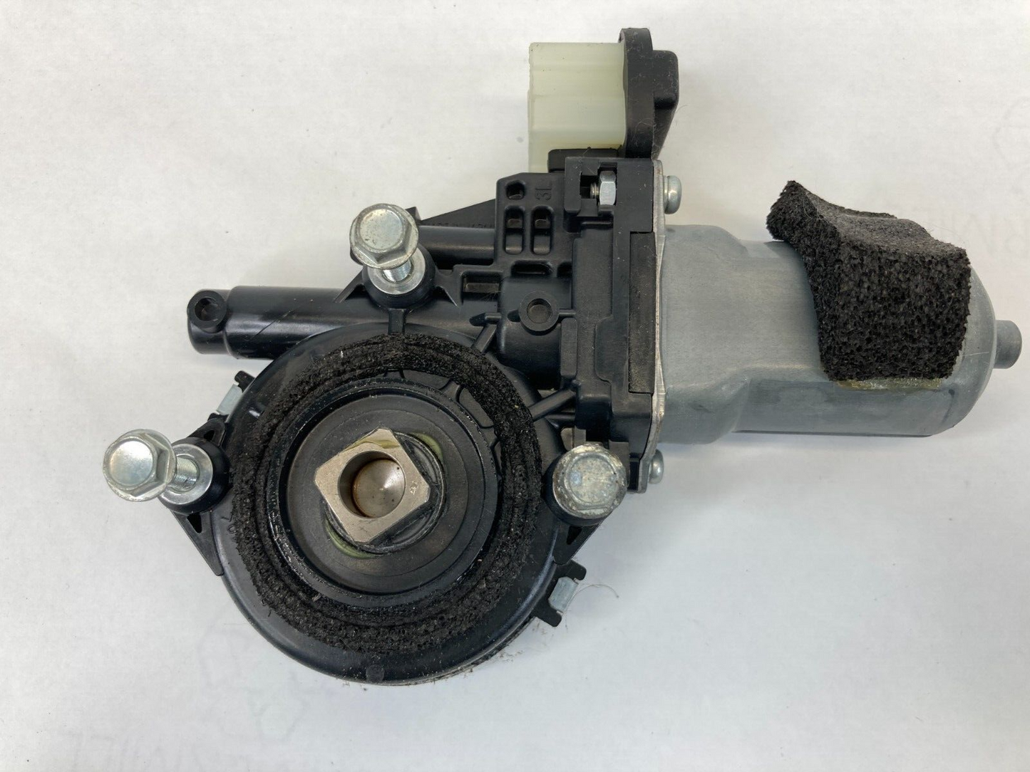 2008-2013 Nissan Rogue Front Left Door Power Window Motor Assembly 80731-JM10A