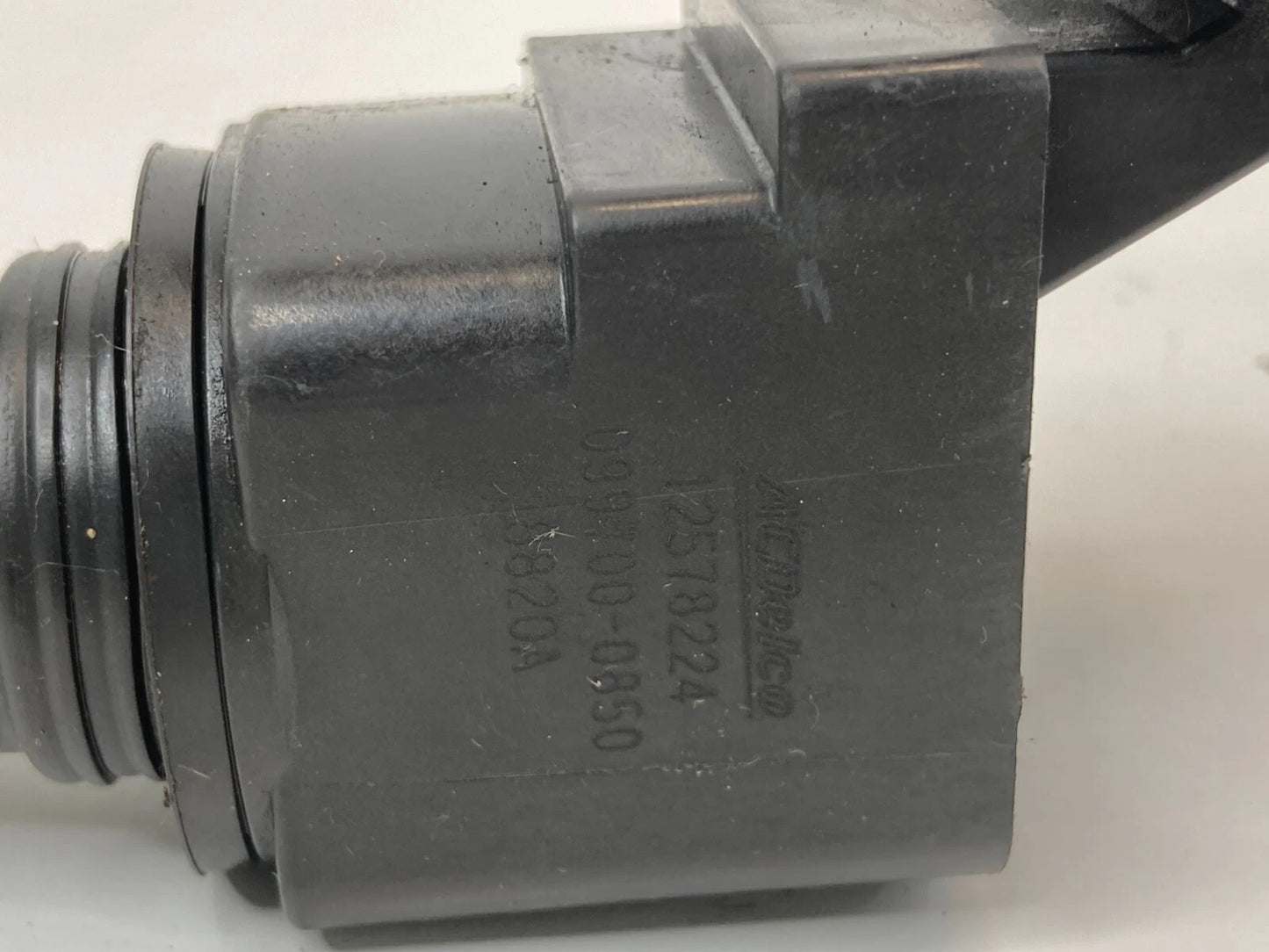 2007-2010 SATURN VUE 2.4L L4 16V ENGINE IGNITION COIL IGNITOR 12578224 OEM