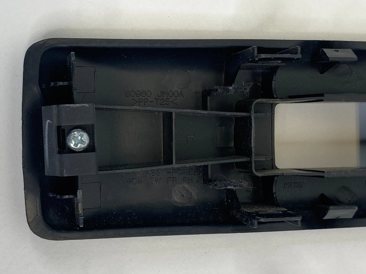 08-13 NISSAN ROGUE FRONT RIGHT WINDOW SWITCH COVER BEZEL PANEL 80960-JM00A OEM