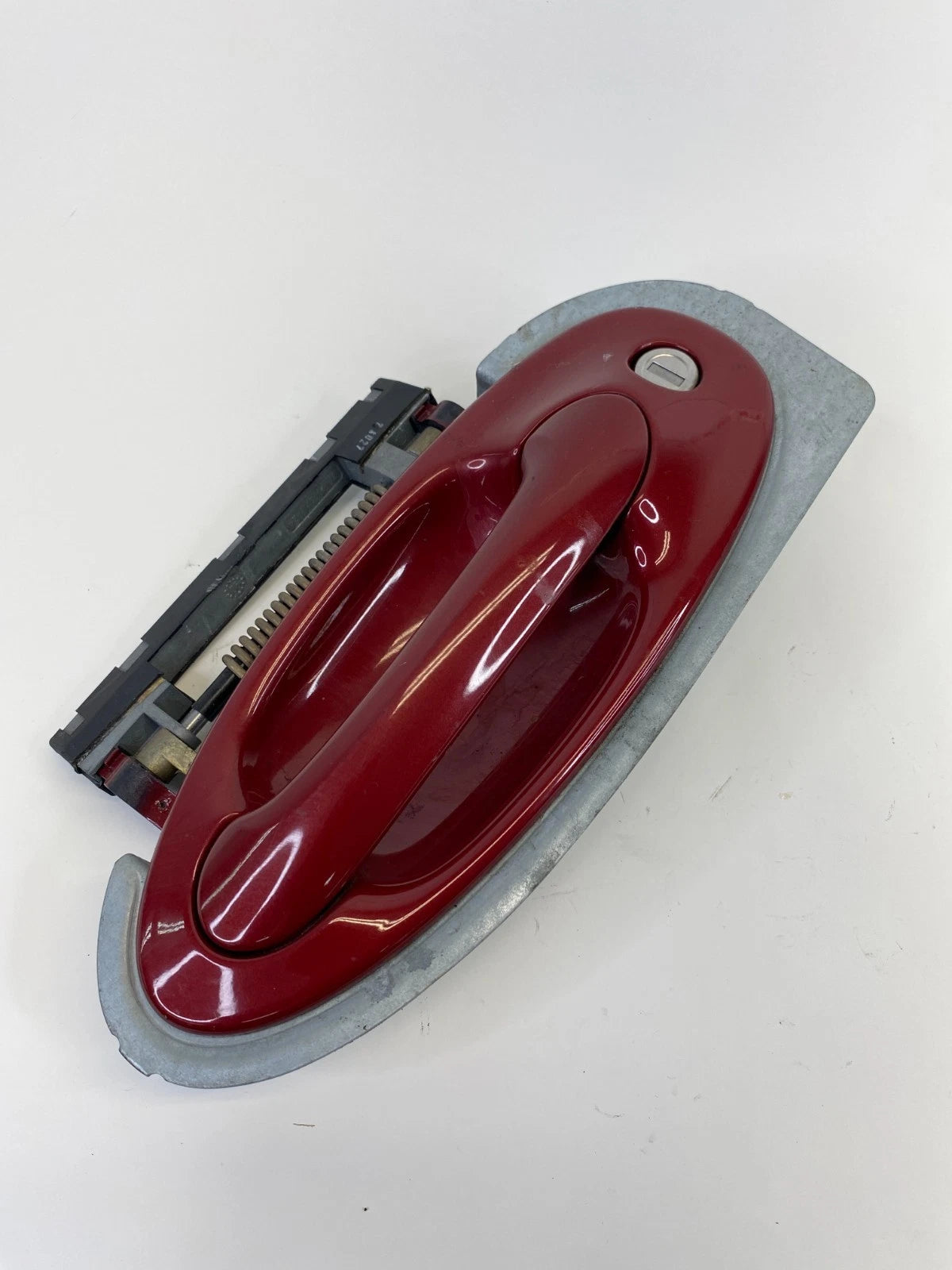 03-07 Saab 9-3 Front Left Exterior Door Handle Assy 294 Chili Red 12791304 OEM